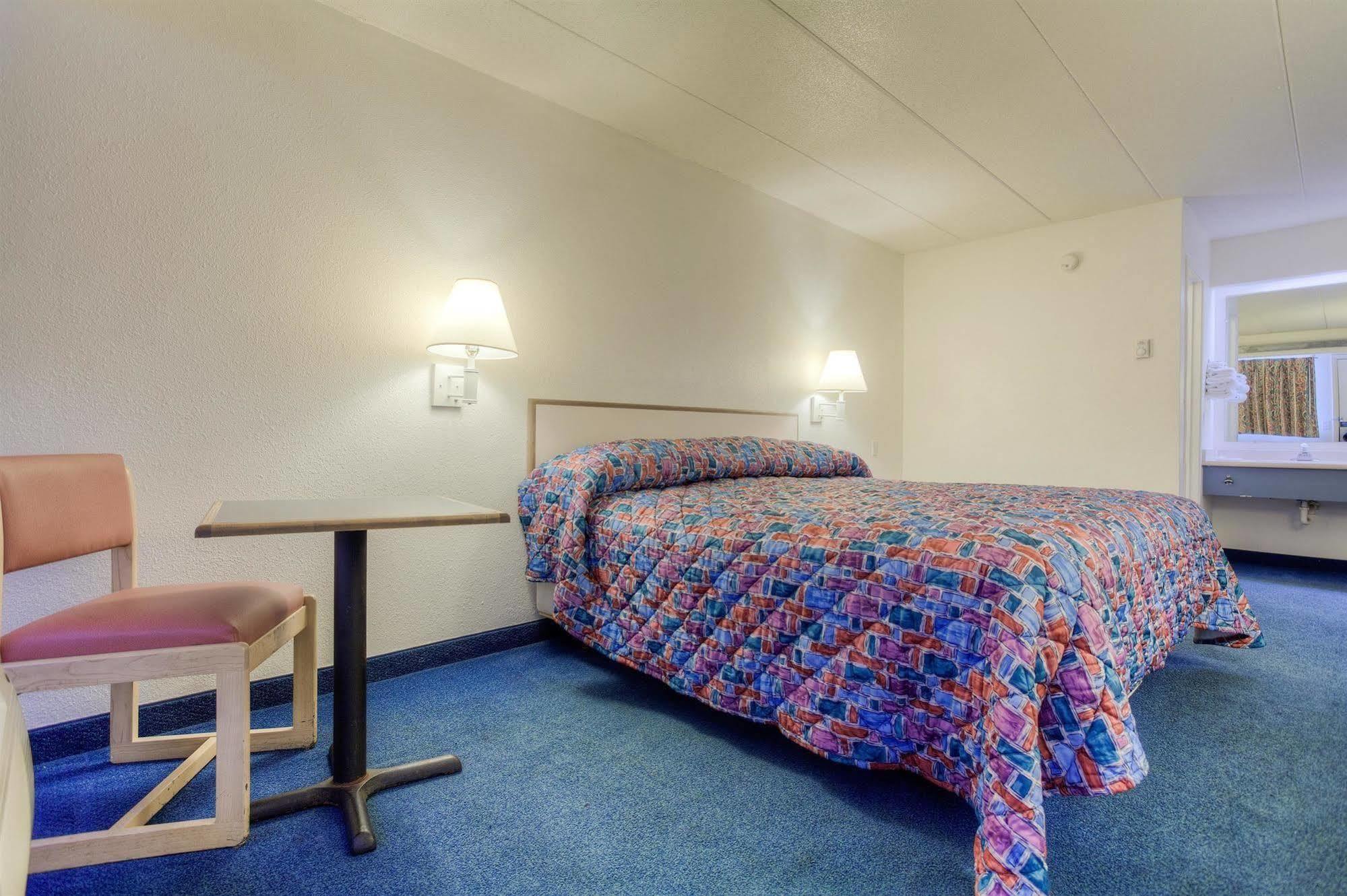 Motel 6-Knoxville, Tn - North Zewnętrze zdjęcie